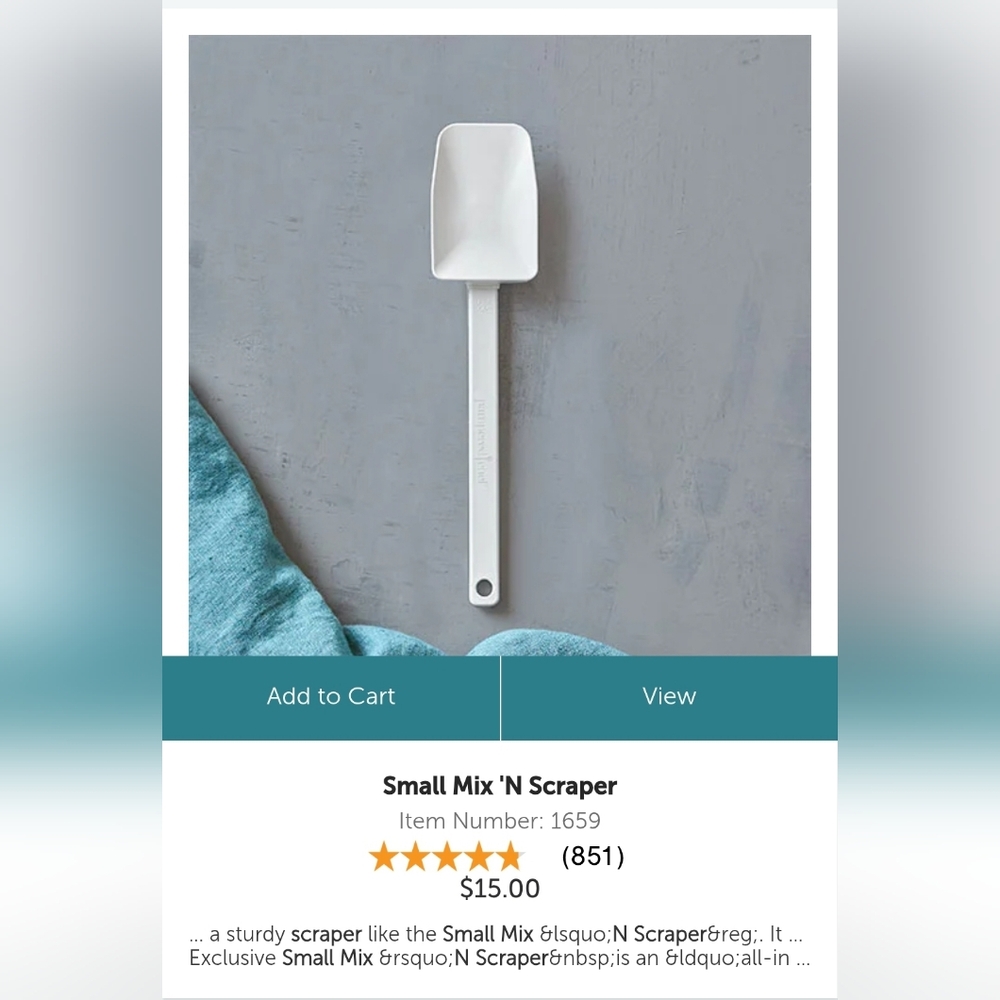NEW Pampered Chef small Mix 'N Scraper
